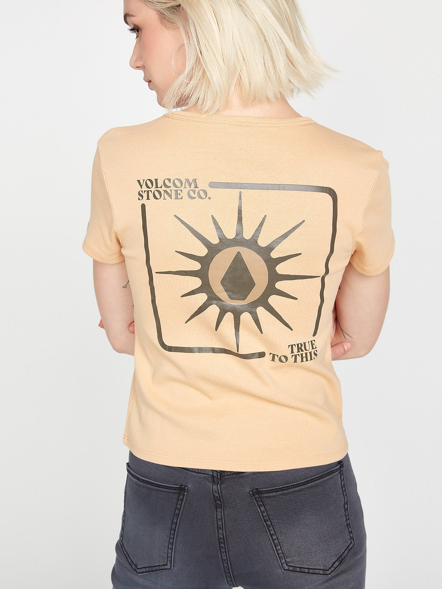 Have A Clue T-shirt - HAZELNUT