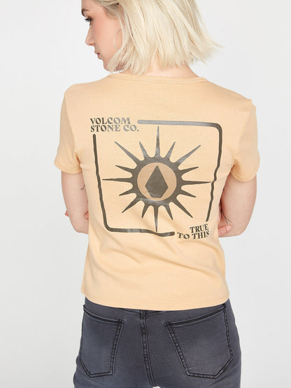 Have A Clue T-shirt - HAZELNUT