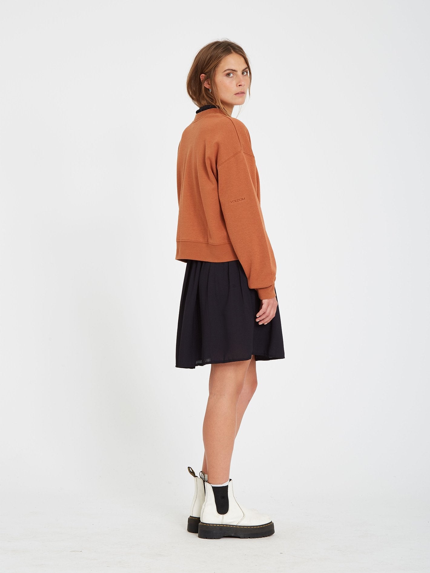 Stone Heart Sweatshirt - MOCHA