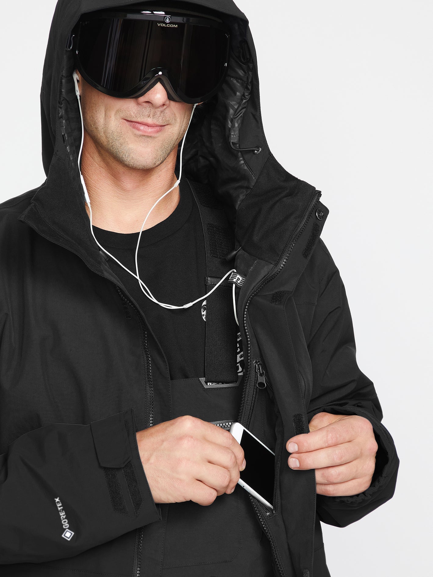 L Insulated Gore-Tex Jacket - Black