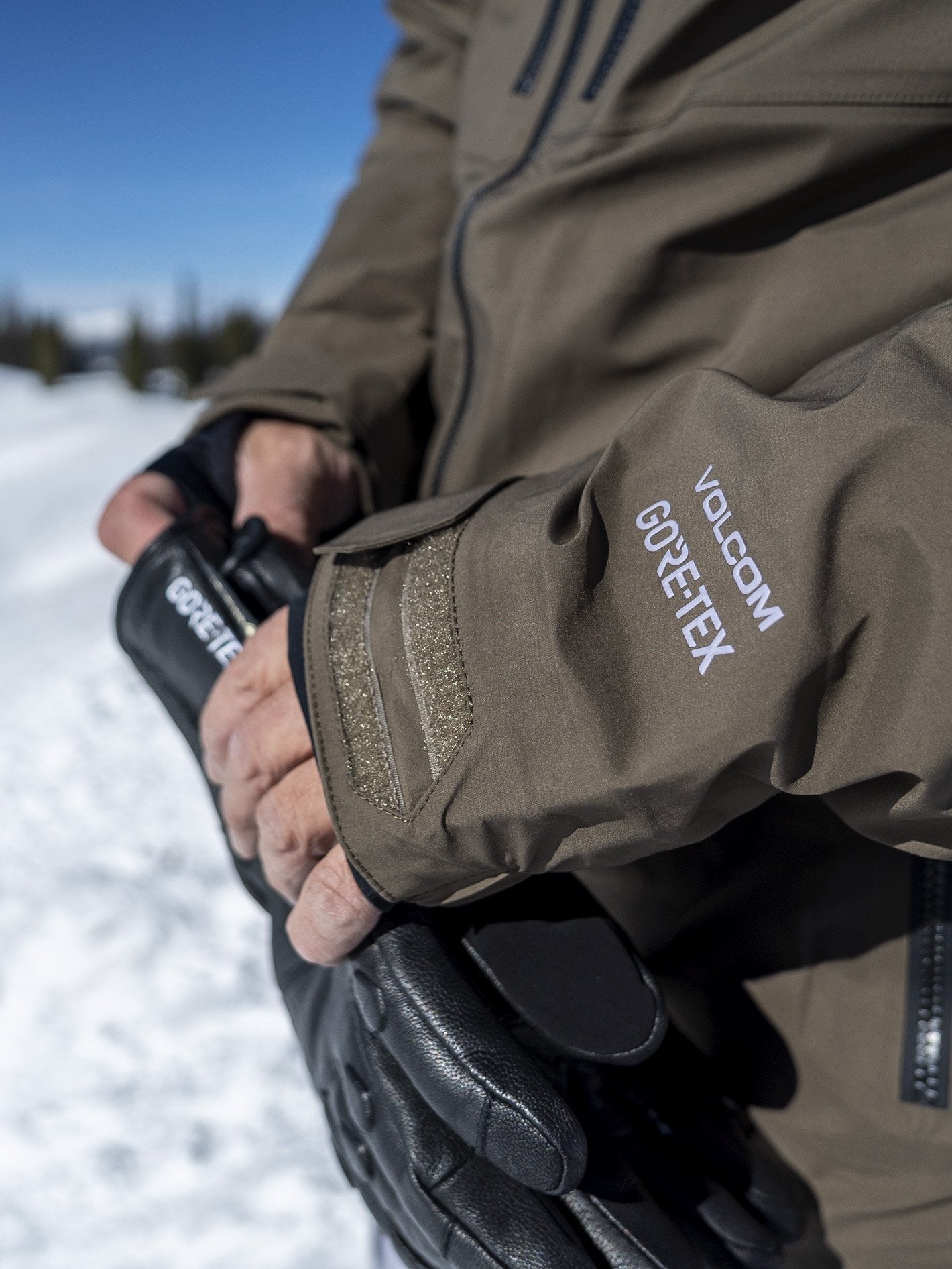 Guch Stretch Gore-Tex Jacket - DARK TEAK