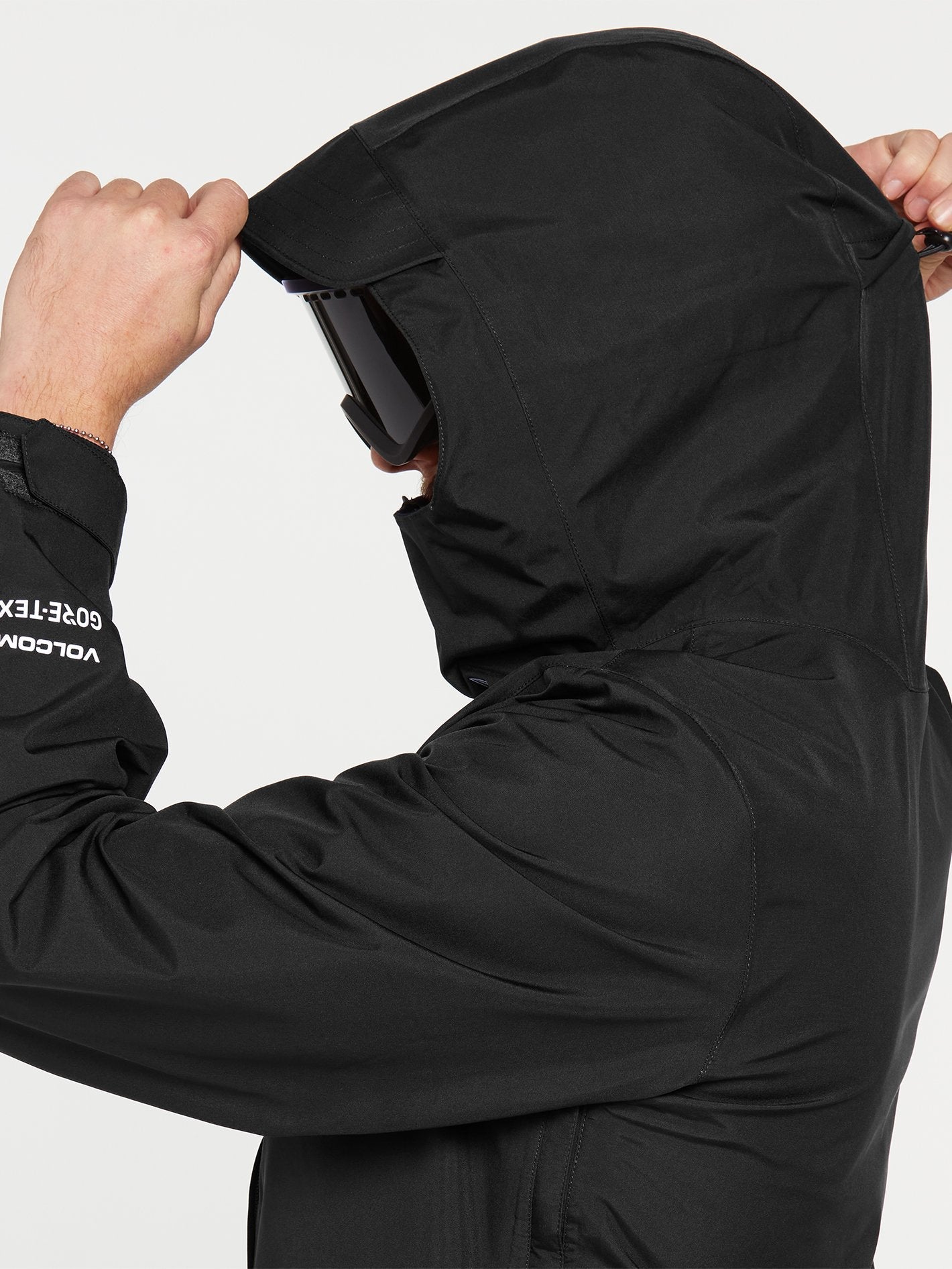 Ten Gore-Tex Jacket - BLACK
