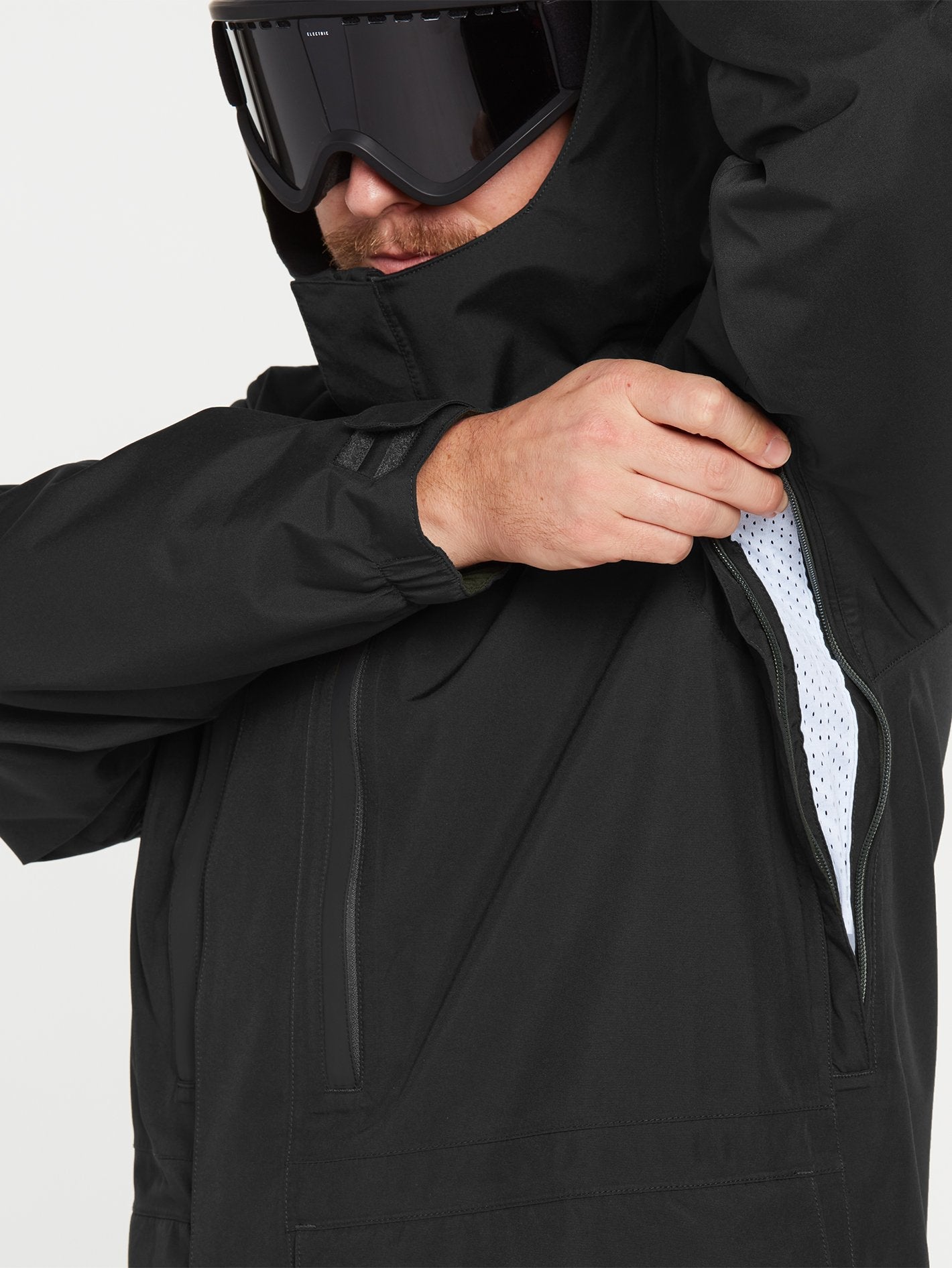 Ten Gore-Tex Jacket - BLACK