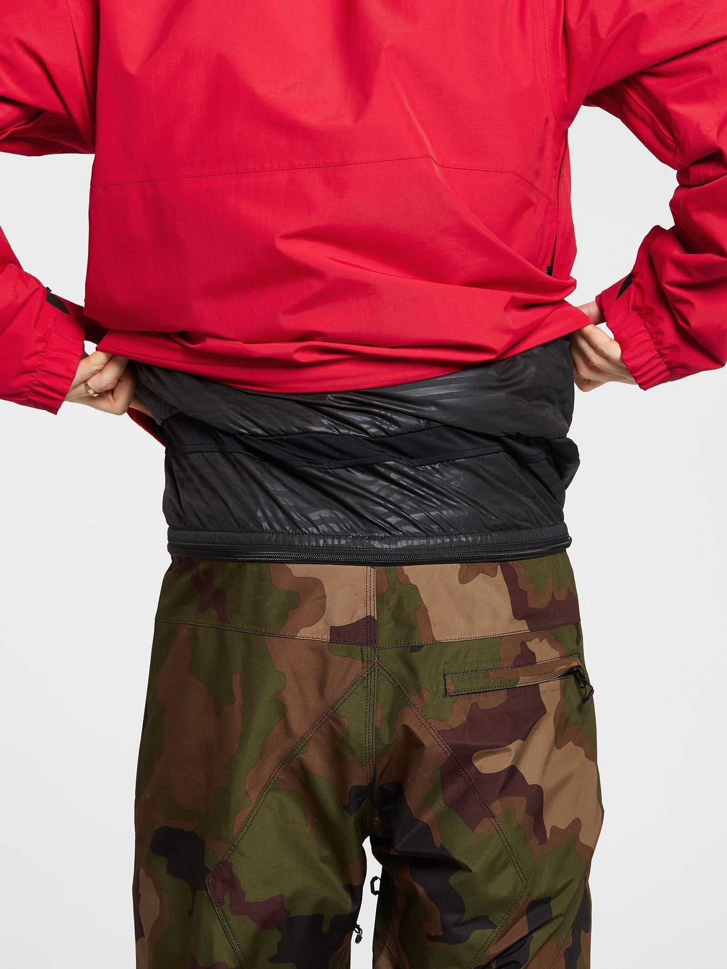 L Gore-Tex Jacket - RED