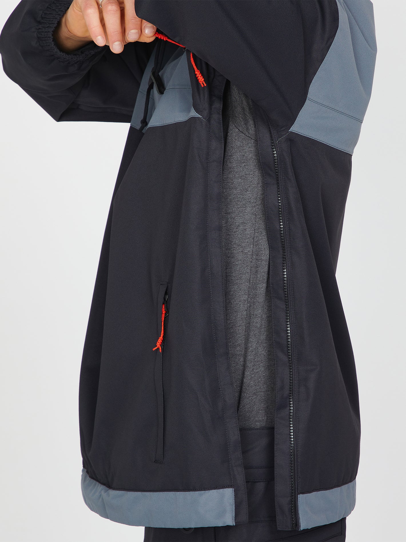 Longo Pullover Jacket - Black
