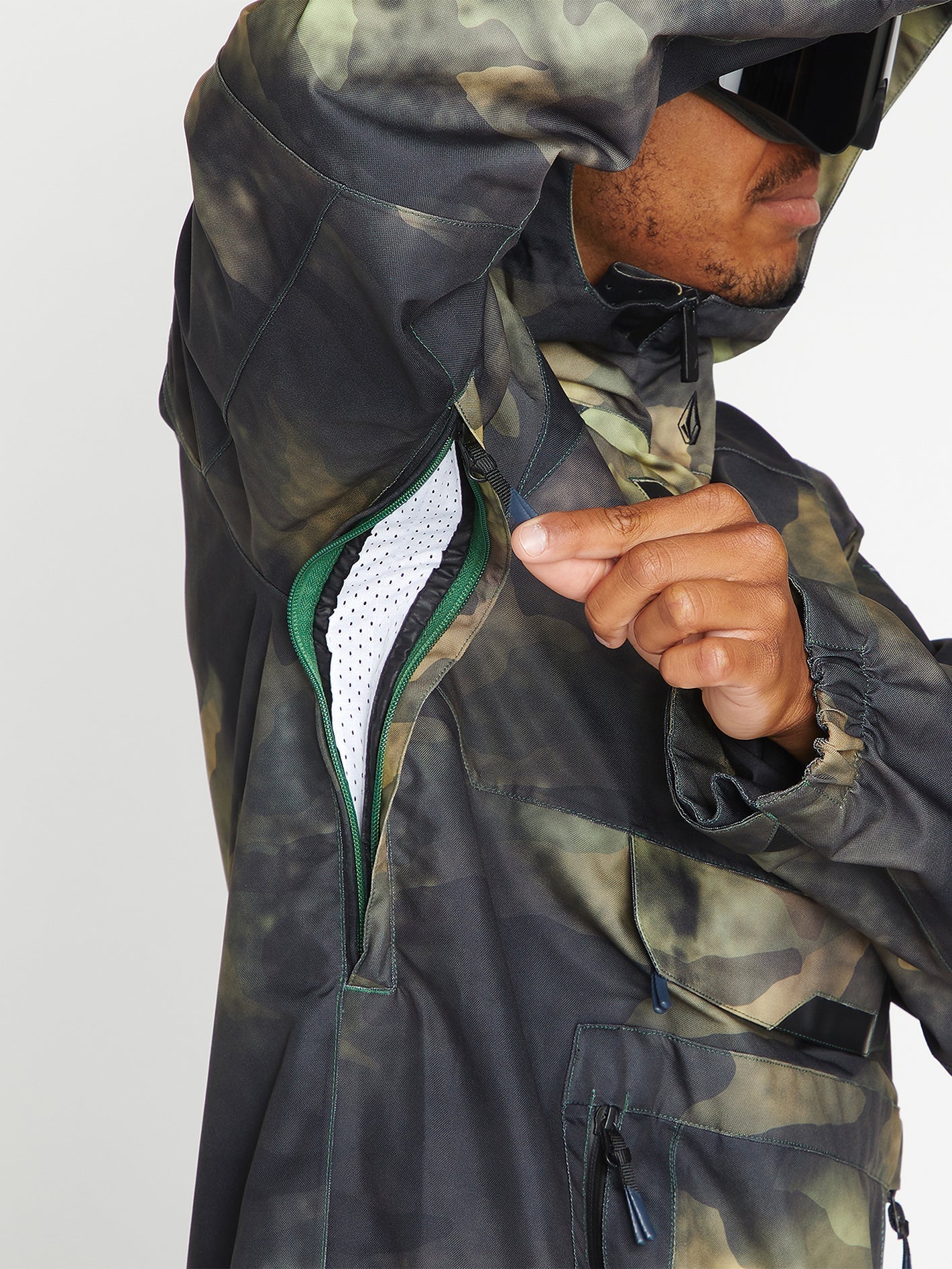 Brighton Pullover Jacket - Camouflage