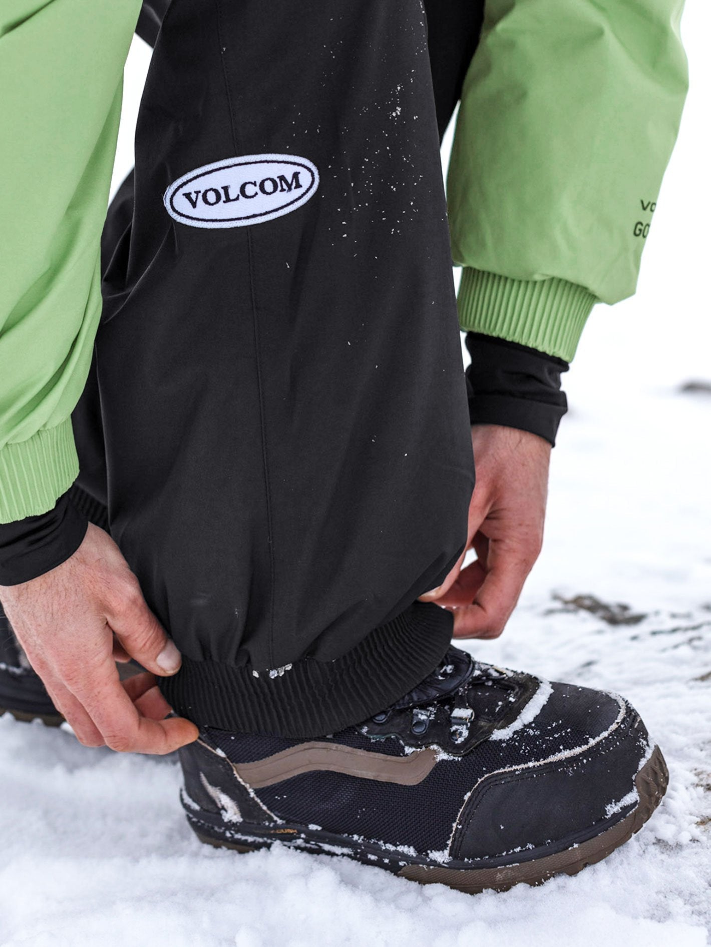 Longo Gore-Tex Trousers - BLACK
