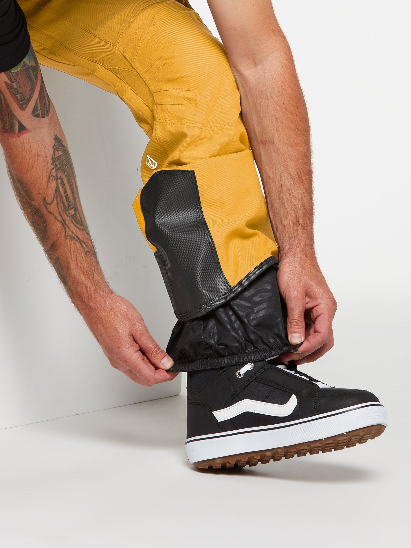 New Articulated Trousers - RESIN GOLD