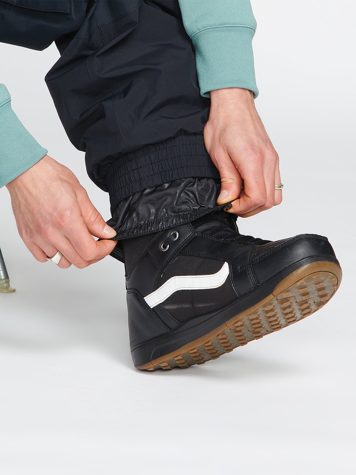 Longo Gore-Tex Trousers - Black