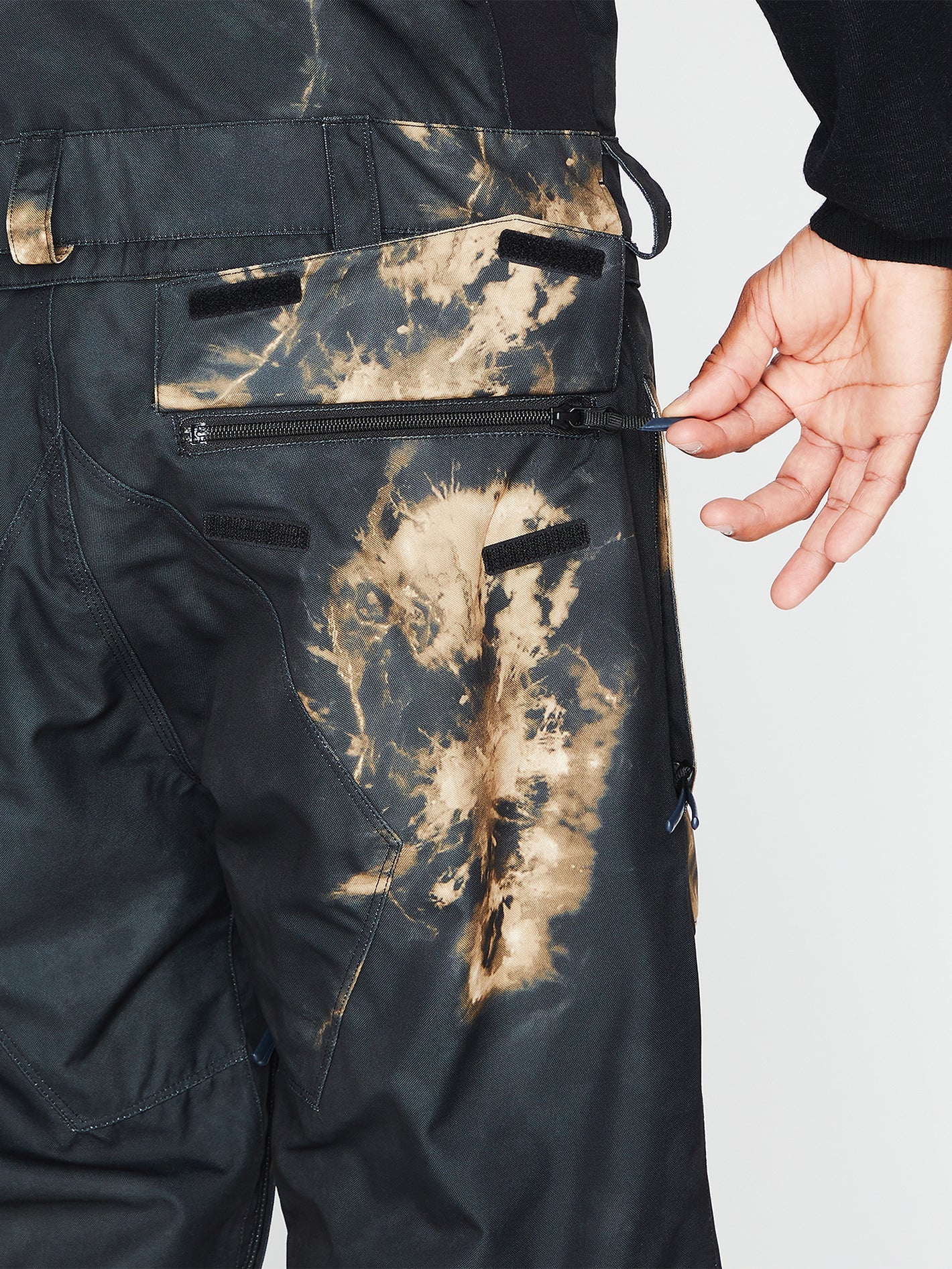 Roan Bib Overall - Bleach Black