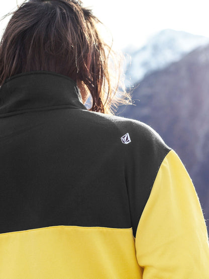 She Crew Fleece - FADED LEMON