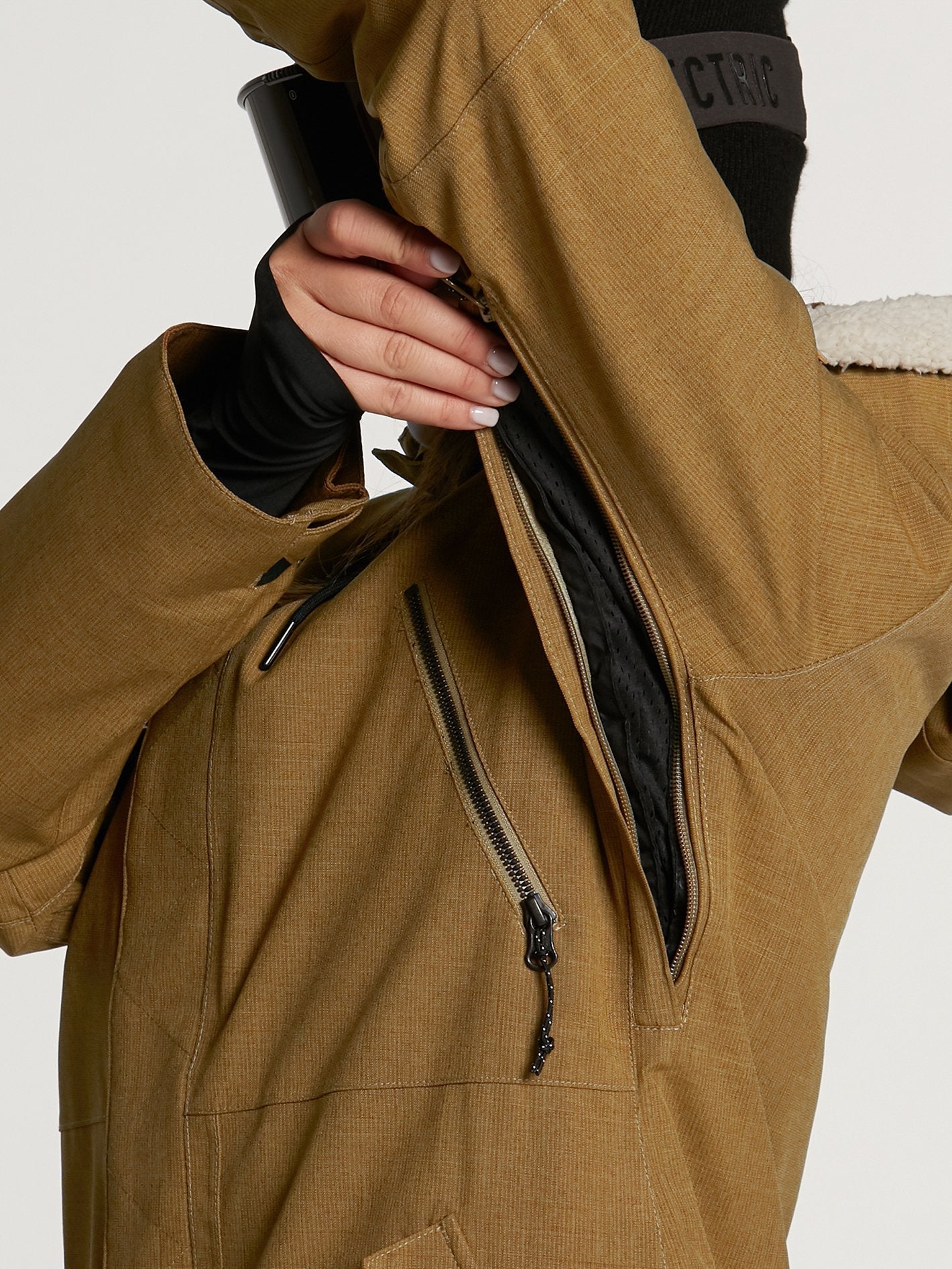 Shrine Insulated Jacket - Dark Grey