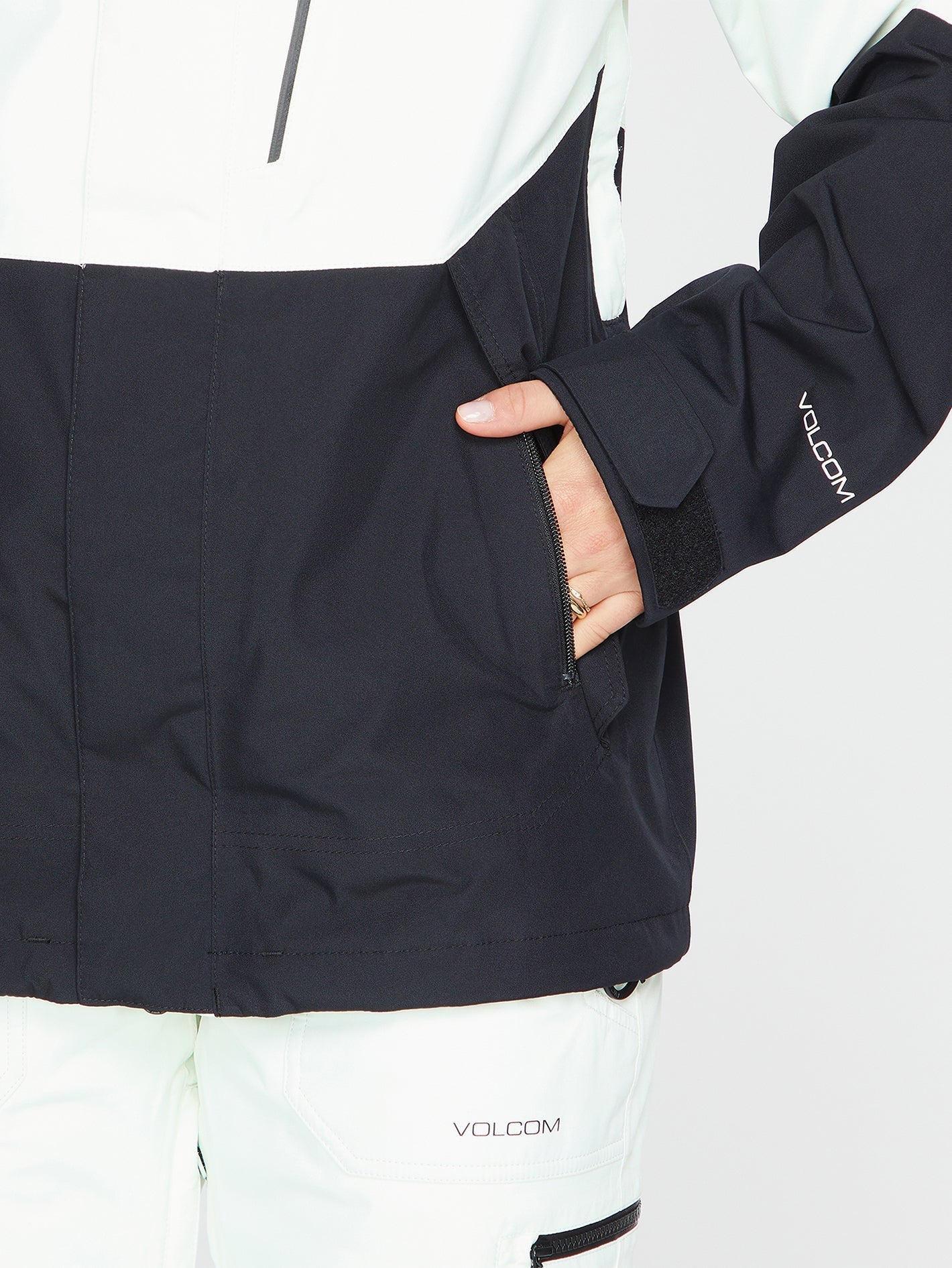 Aris Gore-Tex Jacket - Ice Green
