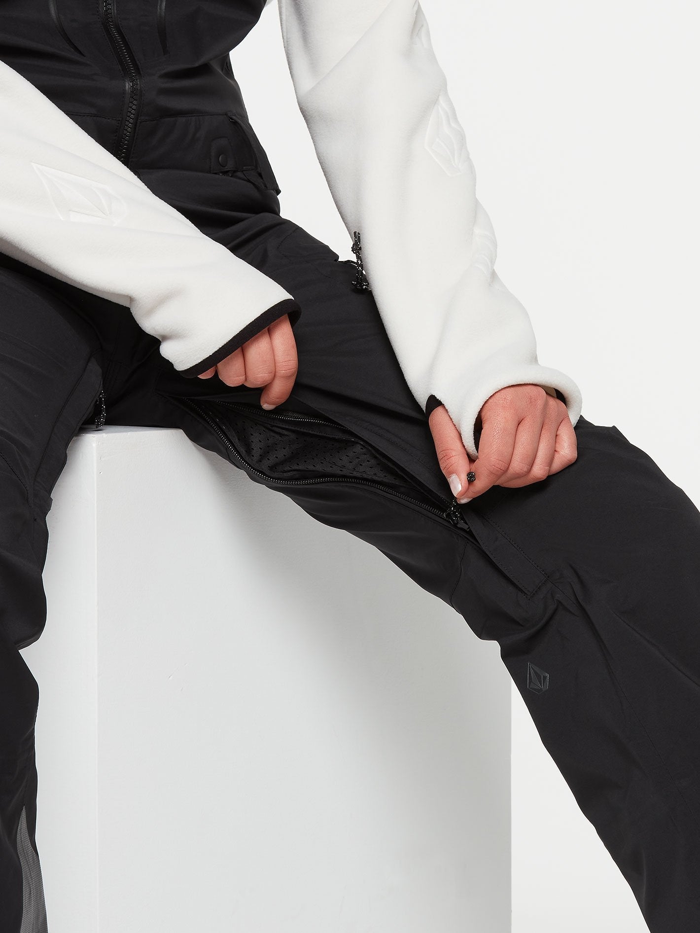 Vs 3L Stretch Gore-Tex Bib Overall - BLACK