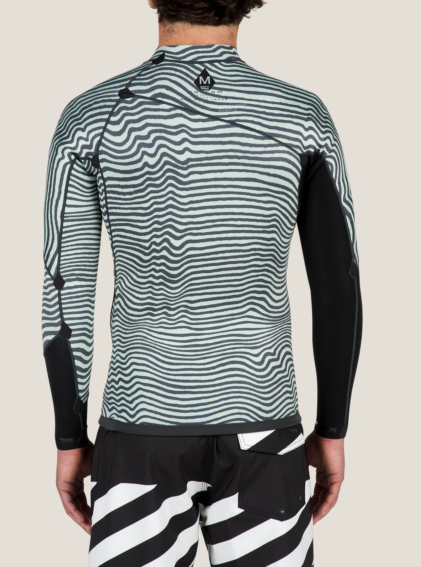 Vibes Long Sleeve Rashguard - Black