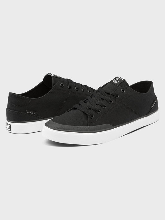 LEEDS CANVAS SHOE