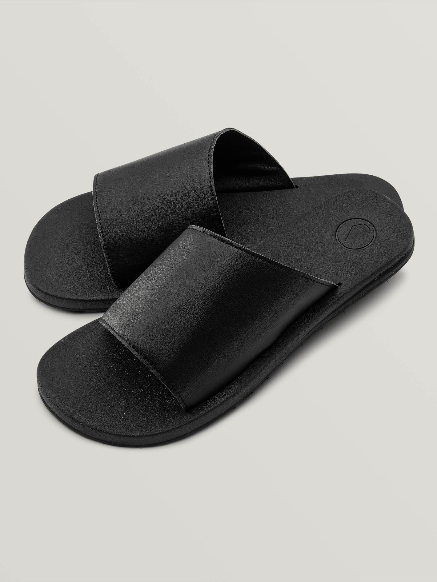 E-Cliner Slide Sandals - Black Out