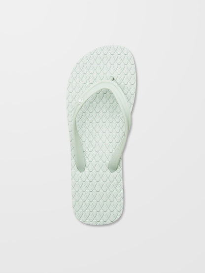 Eco Concourse Sandals - CHLORINE