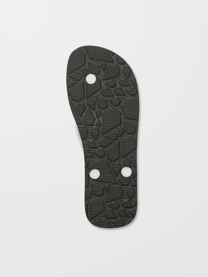 Eco Concourse Sandals - CHLORINE